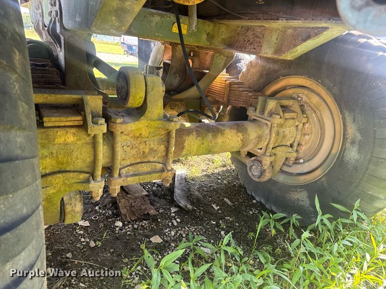 image for item EN4597 1957 Dorsey  flatbed trailer