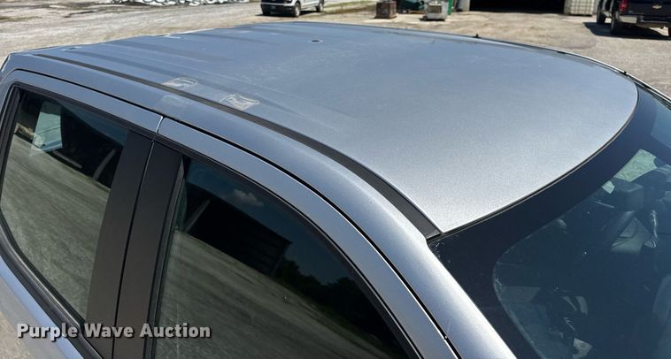 image for item EN4603 2020 Chevrolet  Silverado 1500 Crew Cab pickup truck