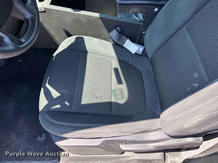 image for item EN4603 2020 Chevrolet  Silverado 1500 Crew Cab pickup truck