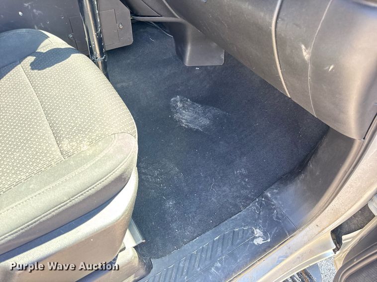 image for item EN4603 2020 Chevrolet  Silverado 1500 Crew Cab pickup truck