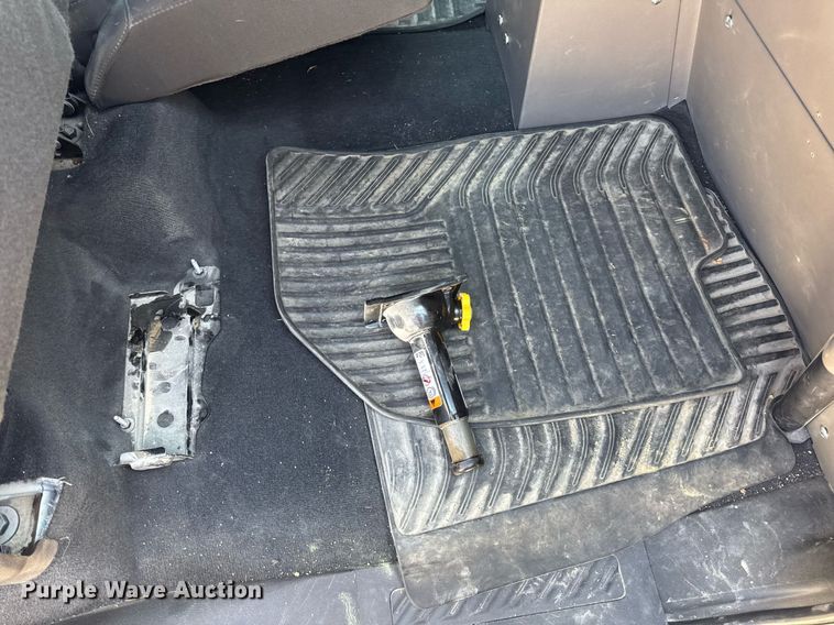 image for item EN4603 2020 Chevrolet  Silverado 1500 Crew Cab pickup truck