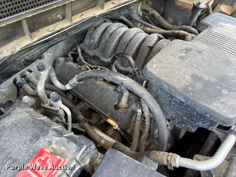 image for item EN4603 2020 Chevrolet  Silverado 1500 Crew Cab pickup truck