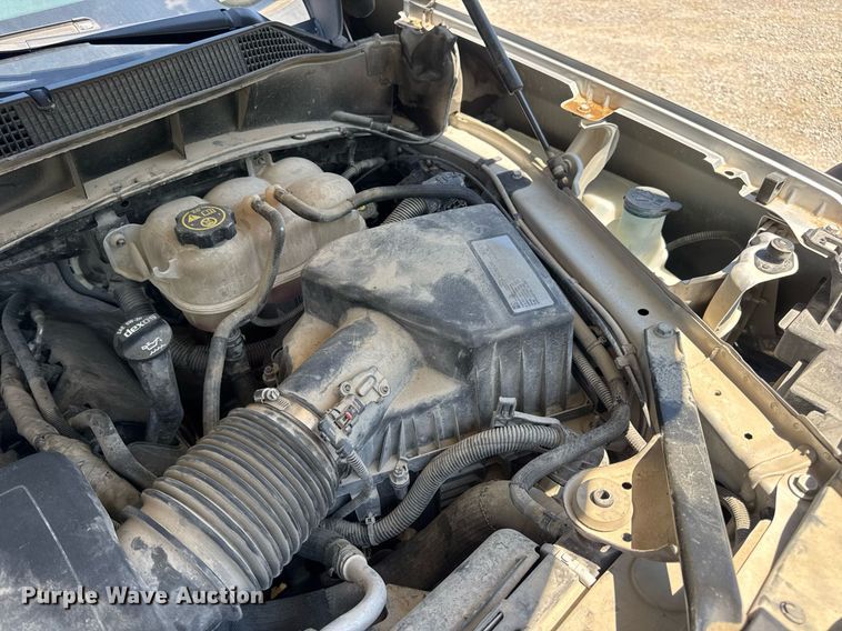 image for item EN4603 2020 Chevrolet  Silverado 1500 Crew Cab pickup truck