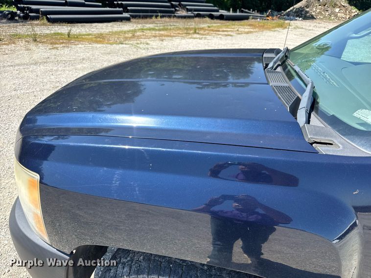 image for item EN4604 2011 Chevrolet  Silverado 1500 Ext. Cab pickup truck