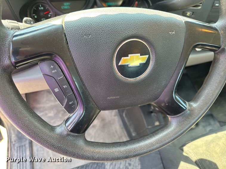 image for item EN4604 2011 Chevrolet  Silverado 1500 Ext. Cab pickup truck