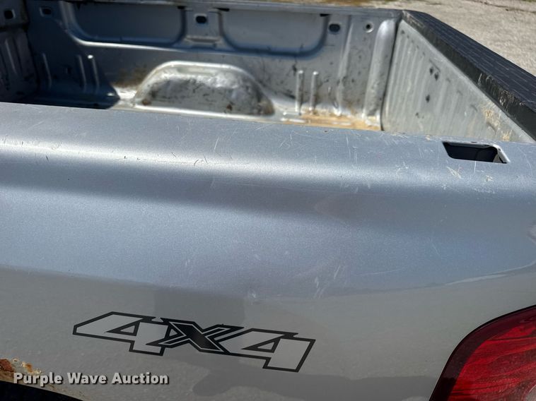 image for item EN4605 2012 Chevrolet  Silverado 1500 Ext. Cab pickup truck