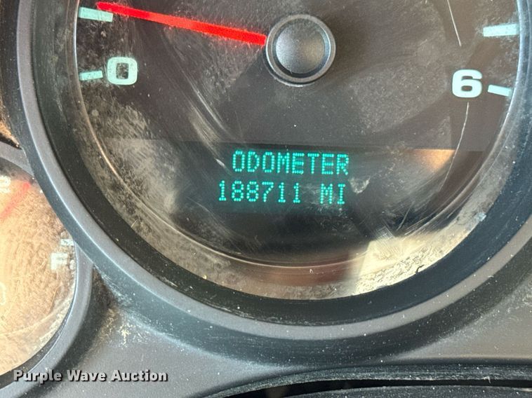 image for item EN4605 2012 Chevrolet  Silverado 1500 Ext. Cab pickup truck