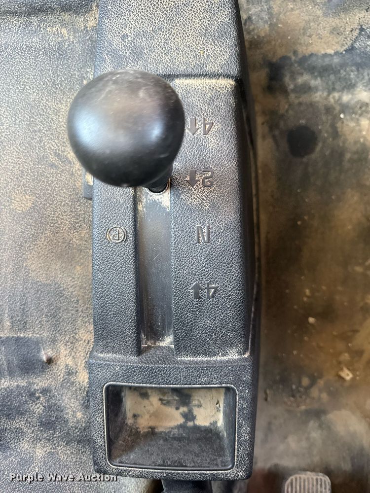 image for item EN4605 2012 Chevrolet  Silverado 1500 Ext. Cab pickup truck