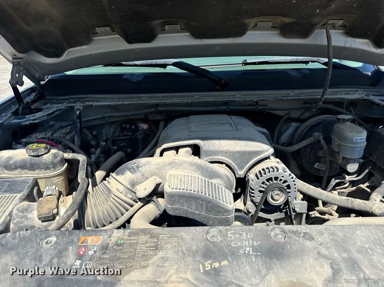 image for item EN4605 2012 Chevrolet  Silverado 1500 Ext. Cab pickup truck