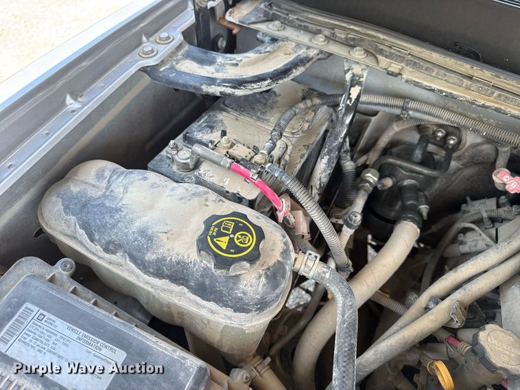 image for item EN4605 2012 Chevrolet  Silverado 1500 Ext. Cab pickup truck