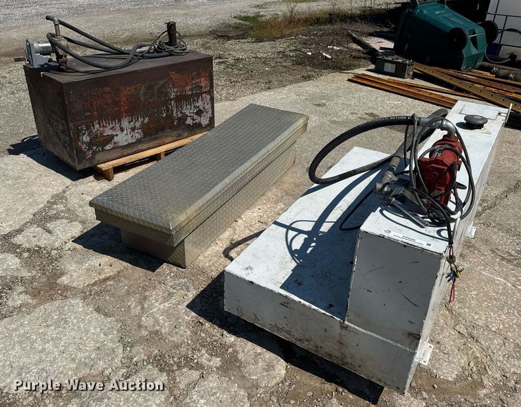 image for item EN4606 Automotive accessories 