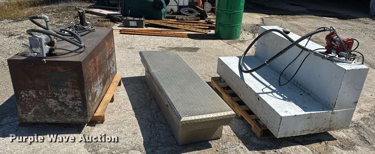 image for item EN4606 Automotive accessories 