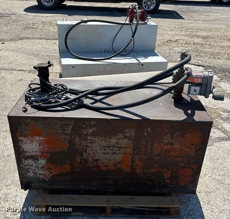 image for item EN4606 Automotive accessories 