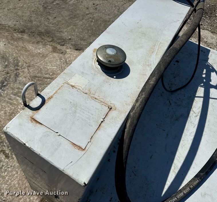 image for item EN4606 Automotive accessories 