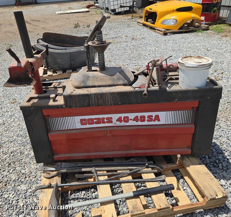 image for item EN8137 Coats 40-40S tire machine