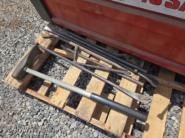 image for item EN8137 Coats 40-40S tire machine