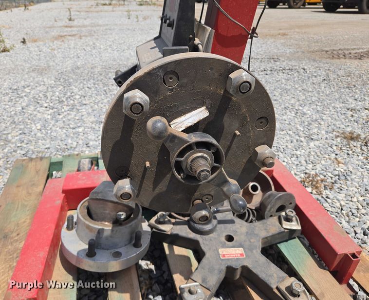 image for item EN8138 Snap On WB400 tire balancer 