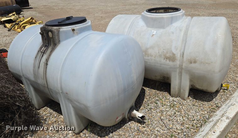 image for item EN8139 (2) waste oil tanks
