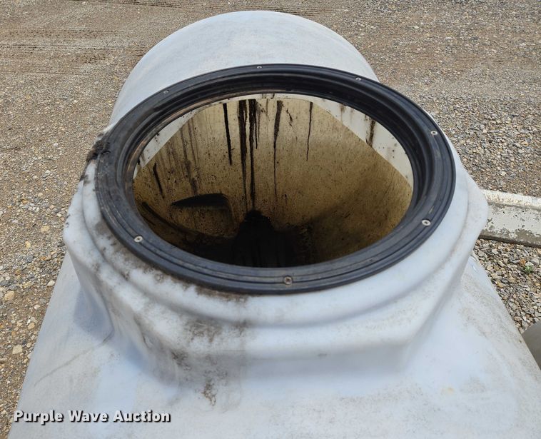 image for item EN8139 (2) waste oil tanks