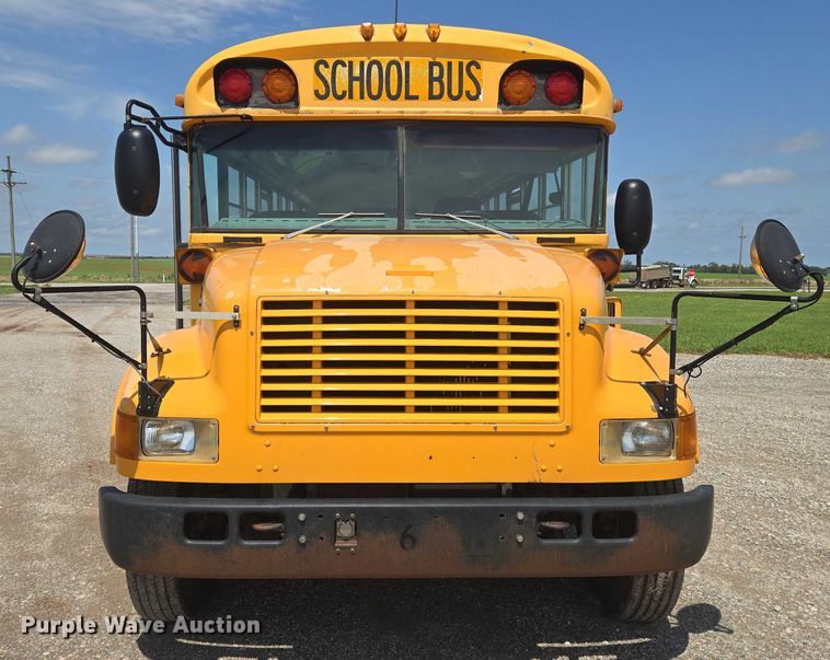 image for item EN8147 2005 Blue Bird school bus