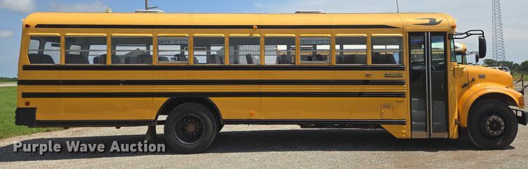 image for item EN8147 2005 Blue Bird school bus
