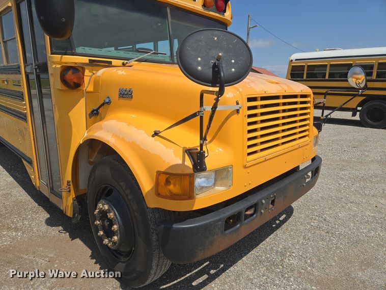 image for item EN8147 2005 Blue Bird school bus