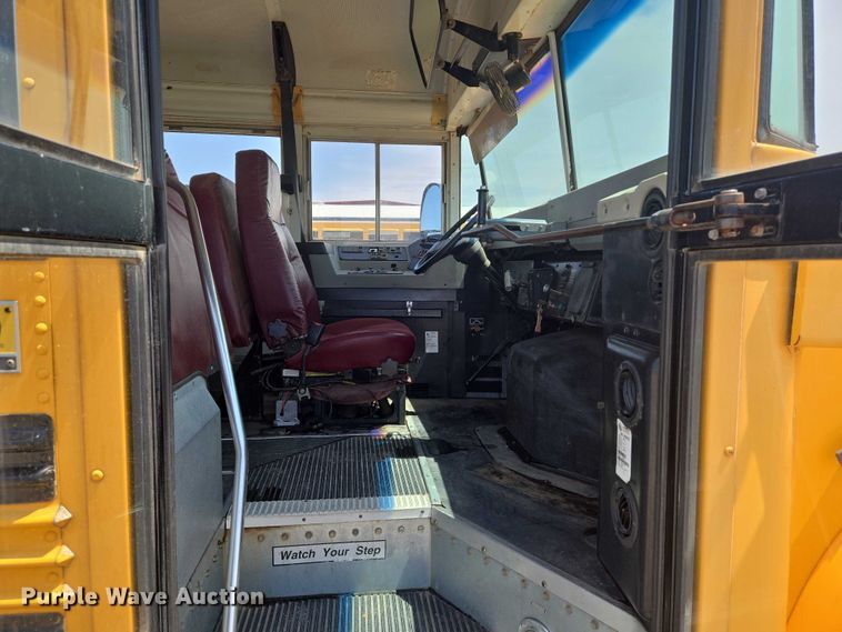 image for item EN8147 2005 Blue Bird school bus