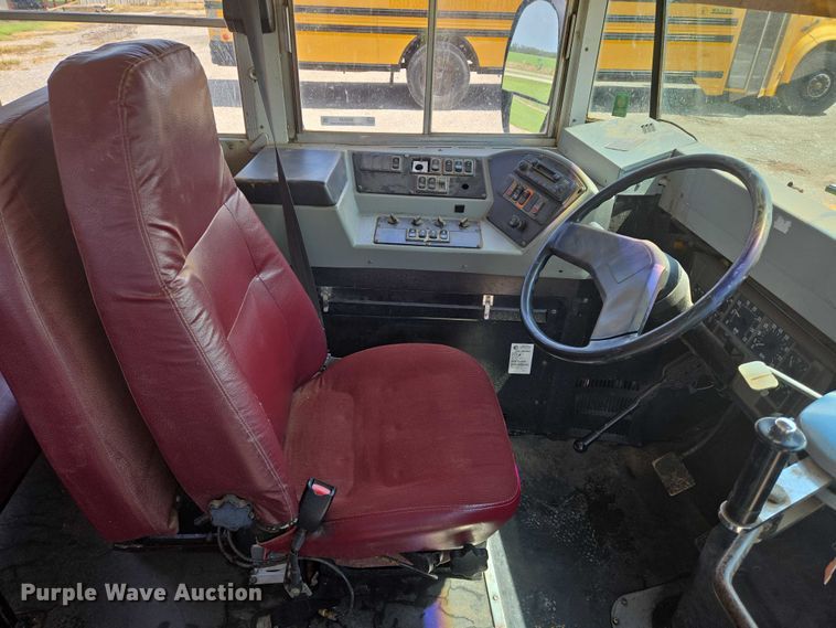 image for item EN8147 2005 Blue Bird school bus