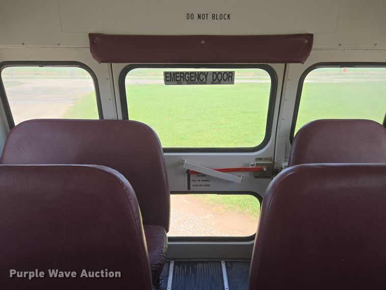 image for item EN8147 2005 Blue Bird school bus