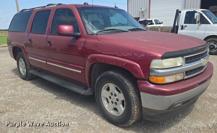 image for item EN8149 2005 Chevrolet Suburban 1500 SUV