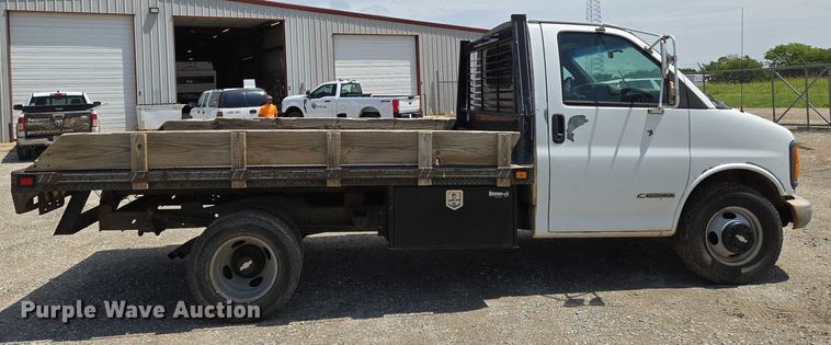 image for item EN8150 1999 Chevrolet Express 3500 dump flatbed pickup truck