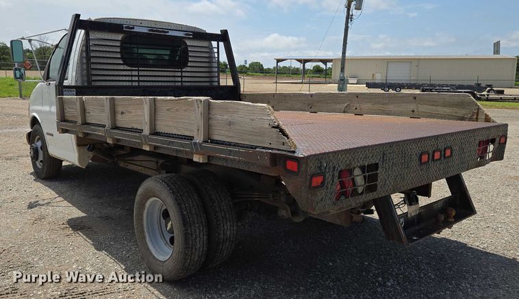 image for item EN8150 1999 Chevrolet Express 3500 dump flatbed pickup truck