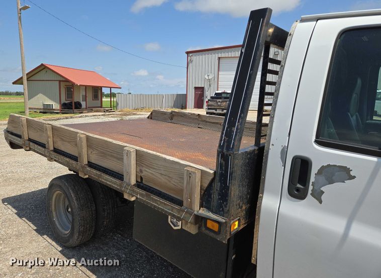 image for item EN8150 1999 Chevrolet Express 3500 dump flatbed pickup truck