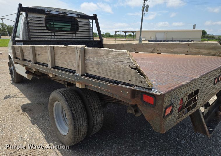 image for item EN8150 1999 Chevrolet Express 3500 dump flatbed pickup truck