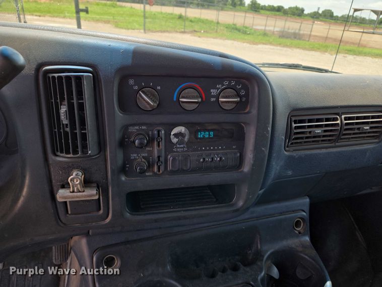 image for item EN8150 1999 Chevrolet Express 3500 dump flatbed pickup truck