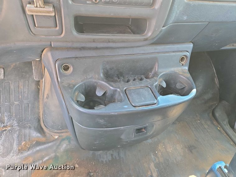 image for item EN8150 1999 Chevrolet Express 3500 dump flatbed pickup truck