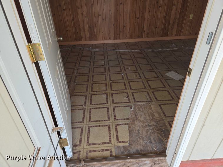 image for item EN8151 Shed