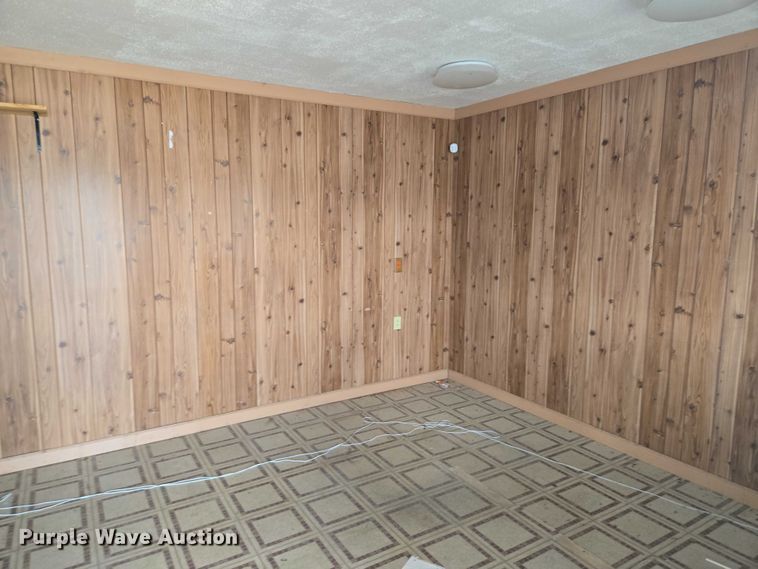 image for item EN8151 Shed