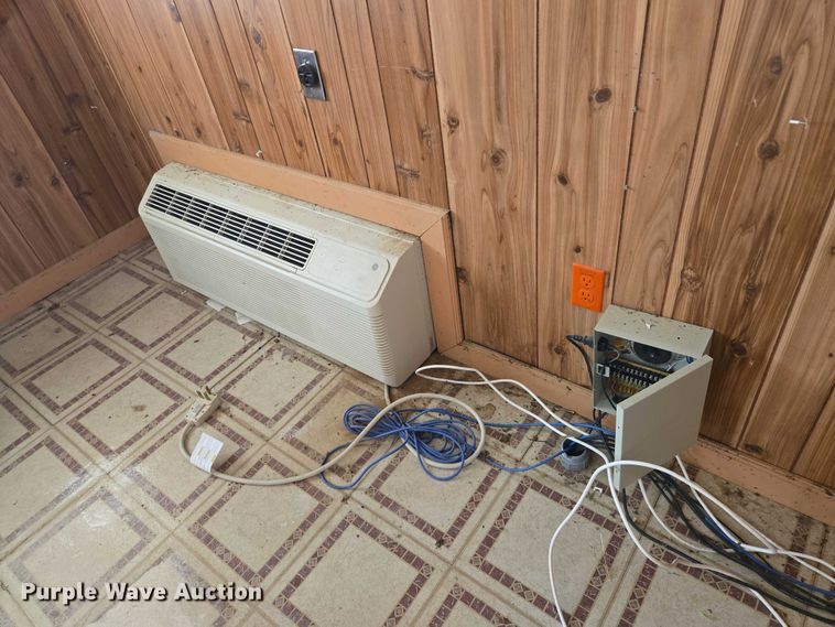 image for item EN8151 Shed