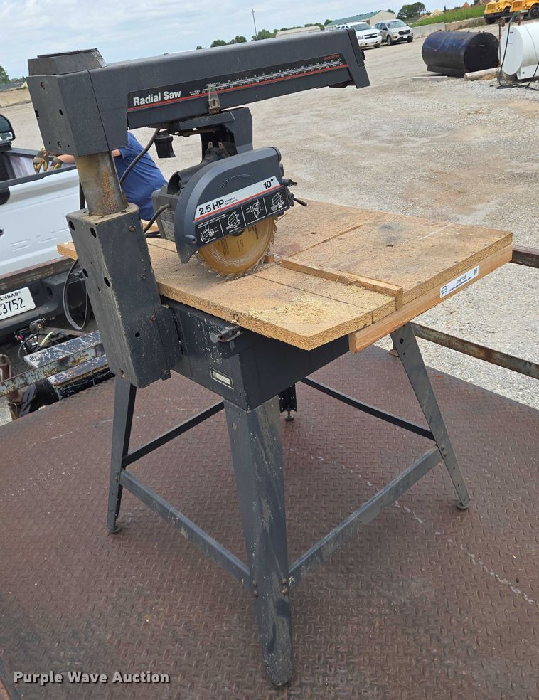 image for item EN8152 Craftsman 10