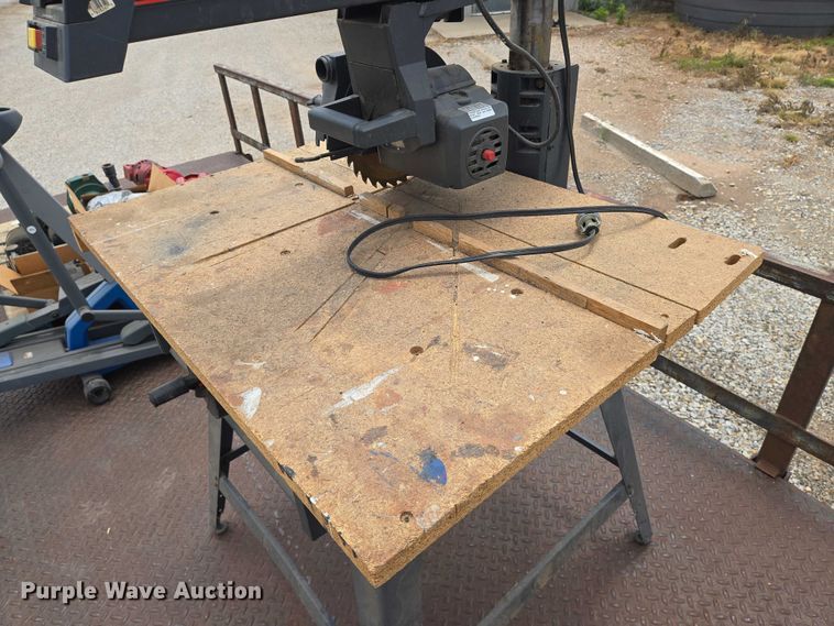 image for item EN8152 Craftsman 10