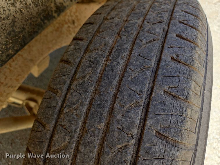 image for item EN8164 1993 Dodge Dakota pickup truck