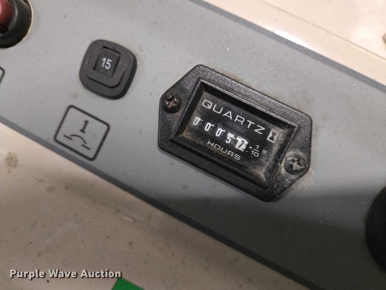 image for item EN8167 Tennant 3640 floor scrubber