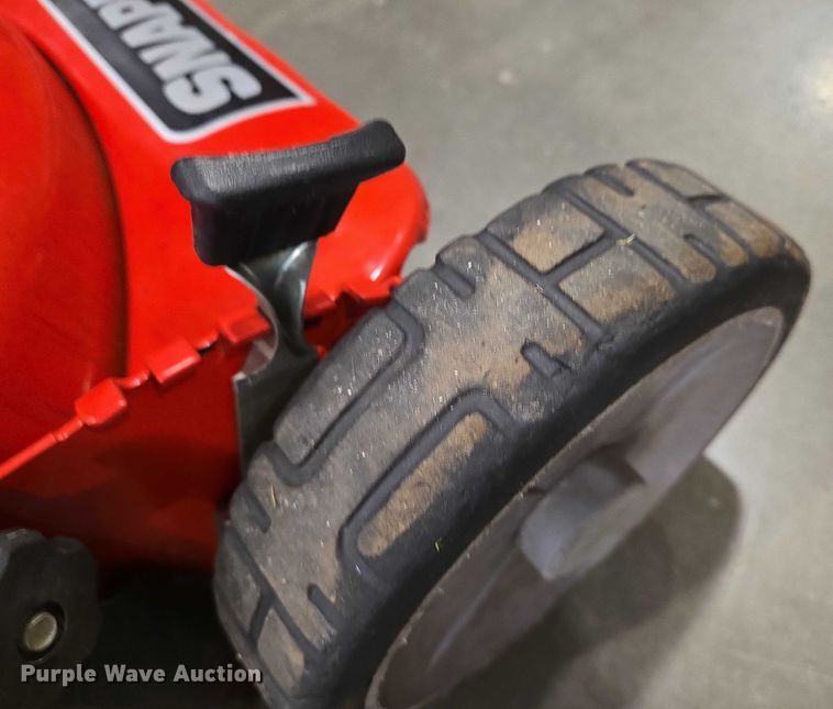 image for item EN8168 2021 Snapper 7800981B push mower