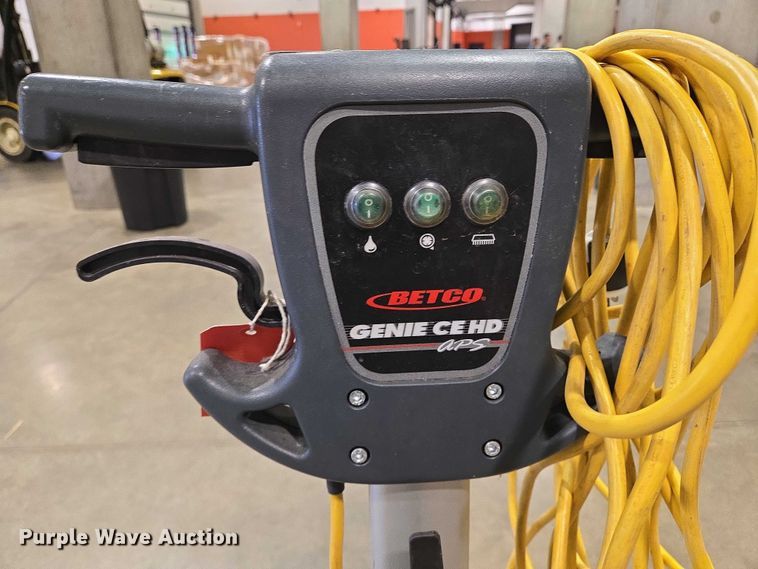 image for item EN8169 Floor cleaning equipment