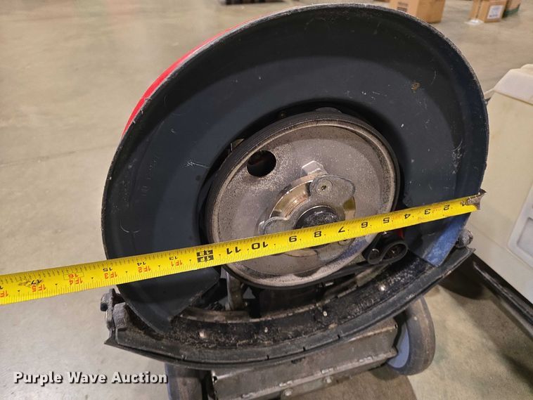 image for item EN8169 Floor cleaning equipment