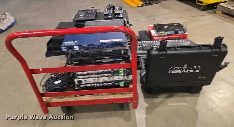 image for item EN8171 Sound equipment