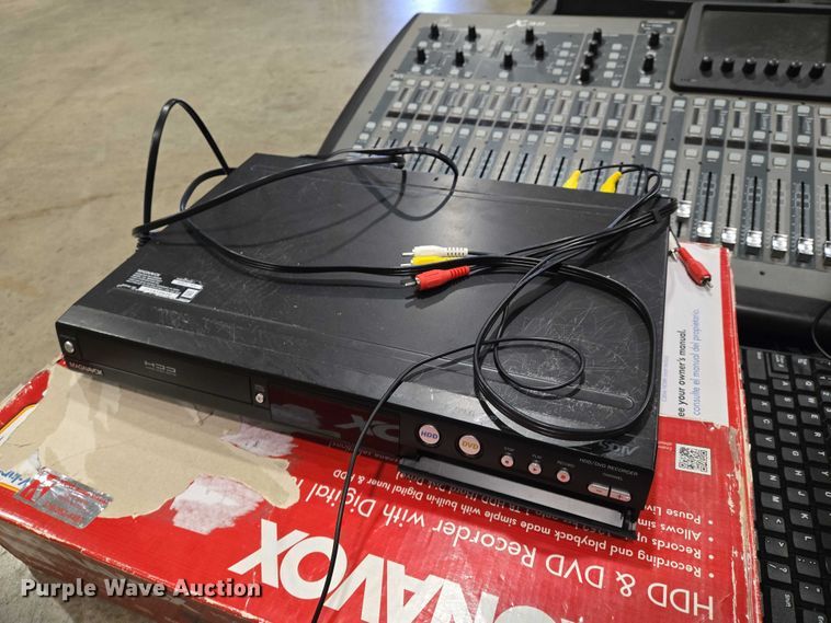 image for item EN8171 Sound equipment