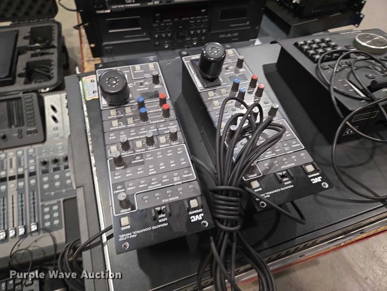 image for item EN8171 Sound equipment