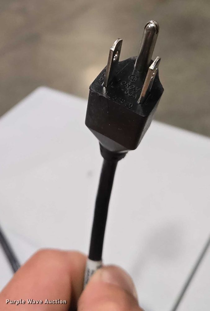 image for item EN8176 HP CH337A Designjet 510 plotter printer